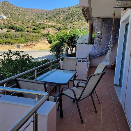 180 Degree Sea View Apartment Palaiochora Exteriér fotografie